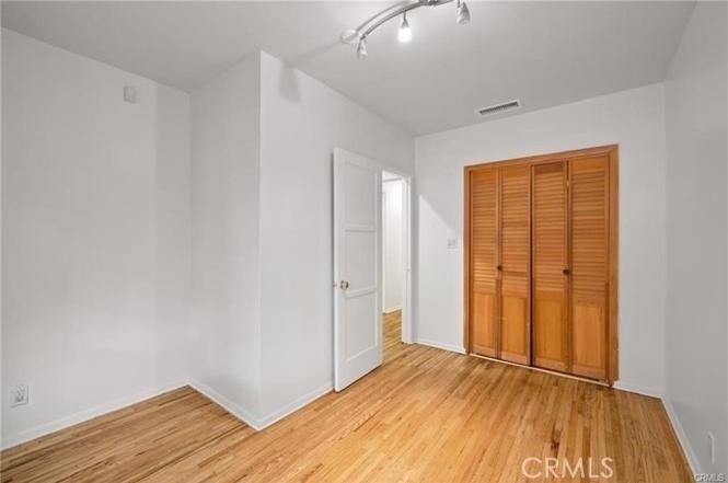 1283 S Dunsmuir Avenue - Photo 13