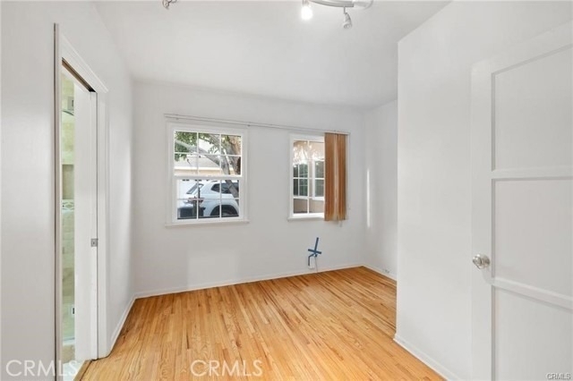 1283 S Dunsmuir Avenue - Photo 12