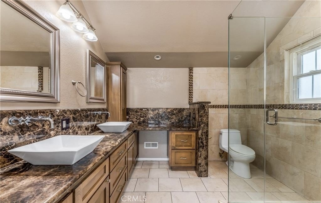 10485 La Sombra Avenue - Photo 11