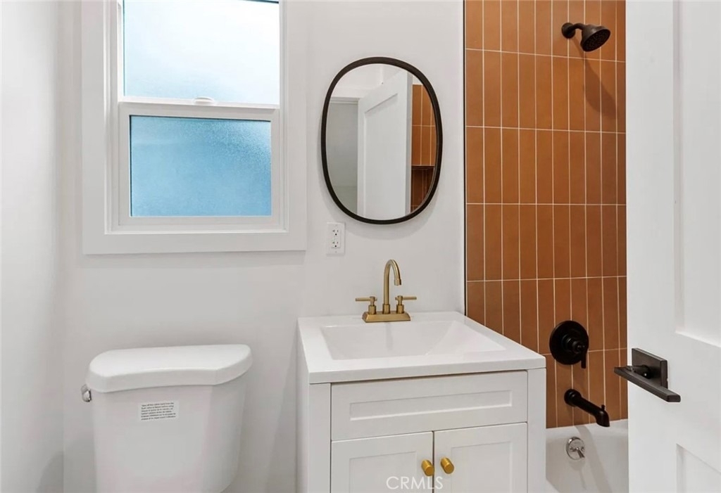 1220 E 1st Unit - Photo 10