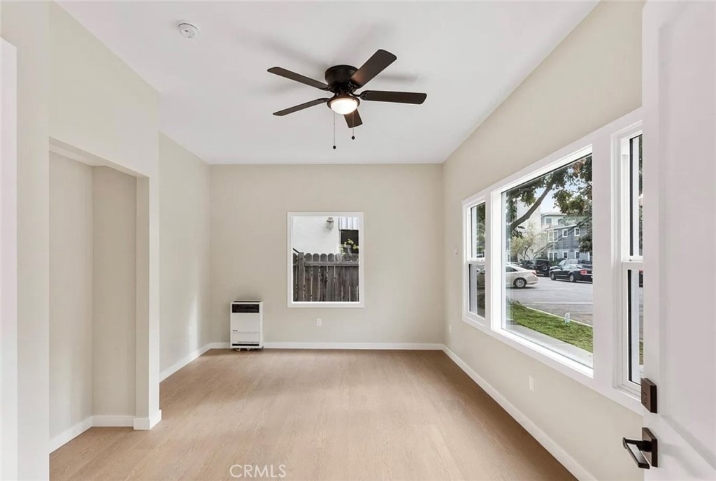1220 E 1st Unit - Photo 1