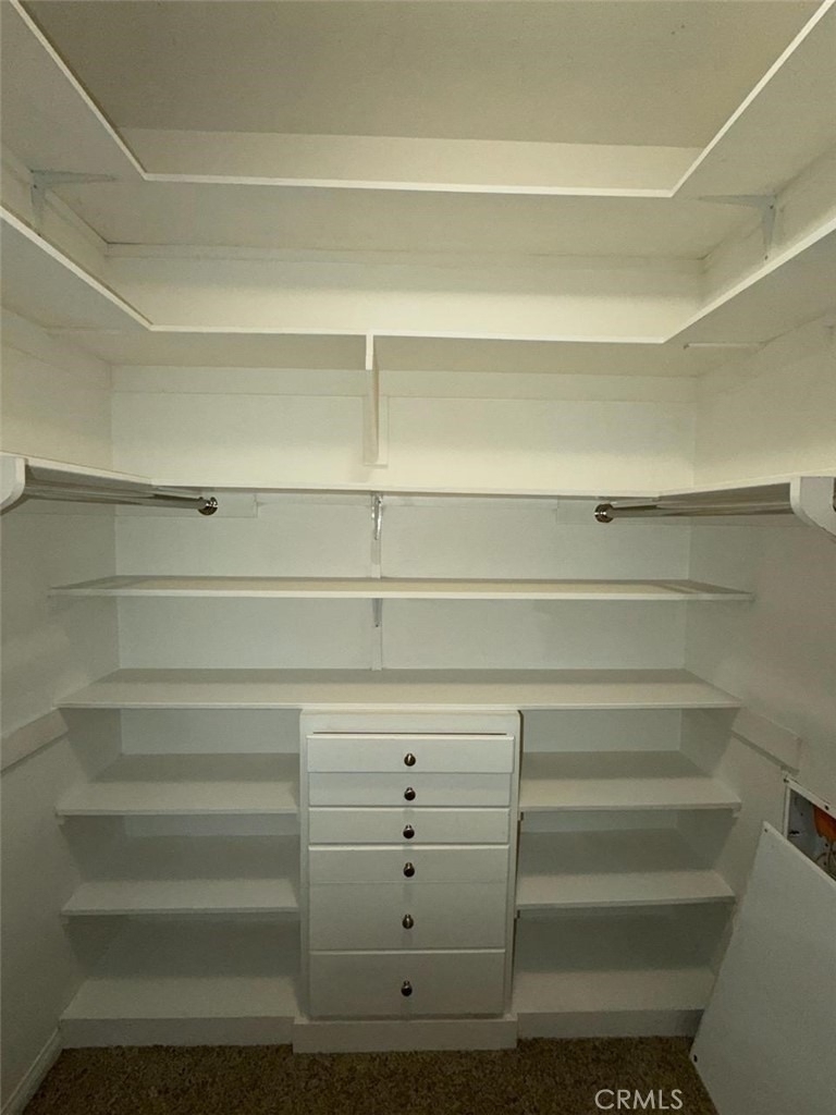 53 Calypso - Photo 16