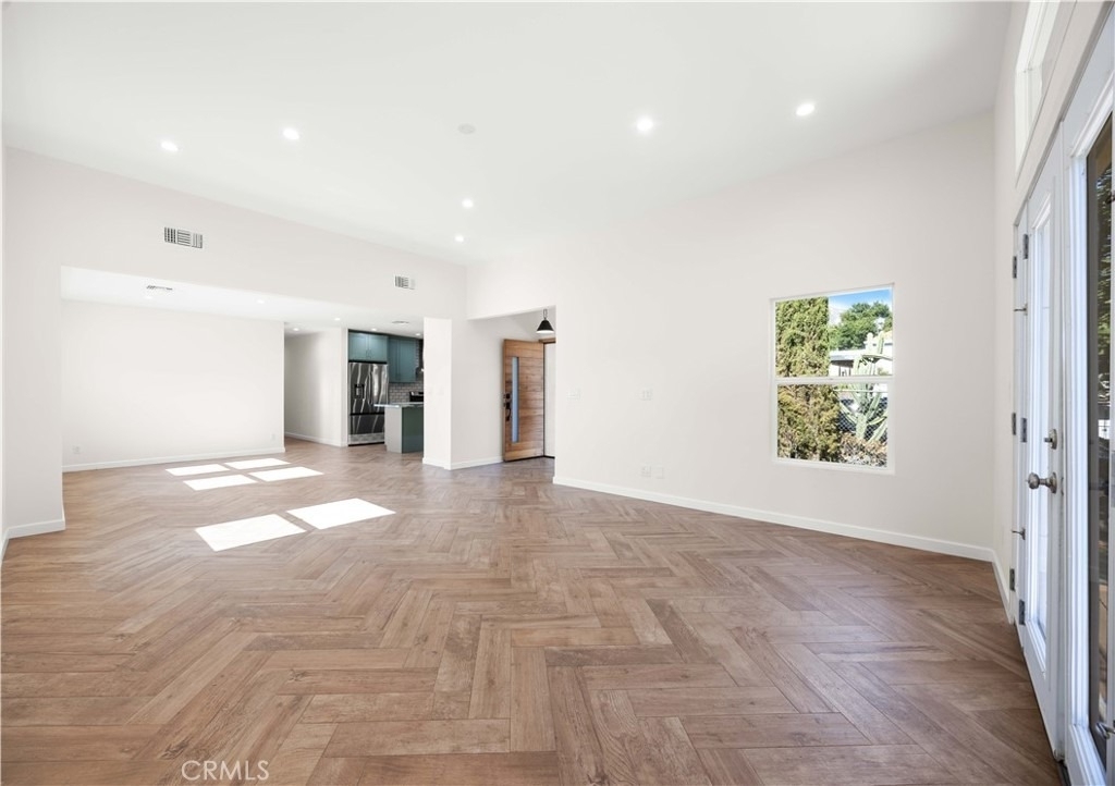 6903 Greeley Street - Photo 4