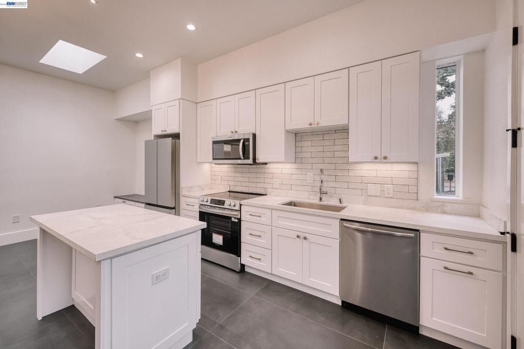 285 Oak Park Lane - Photo 2