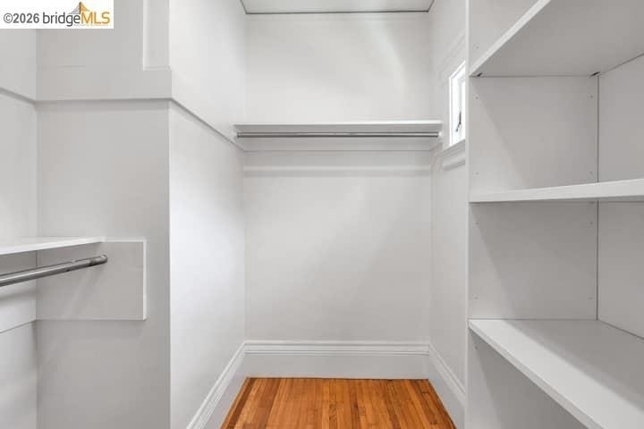 2038 Lakeshore Ave - Photo 15
