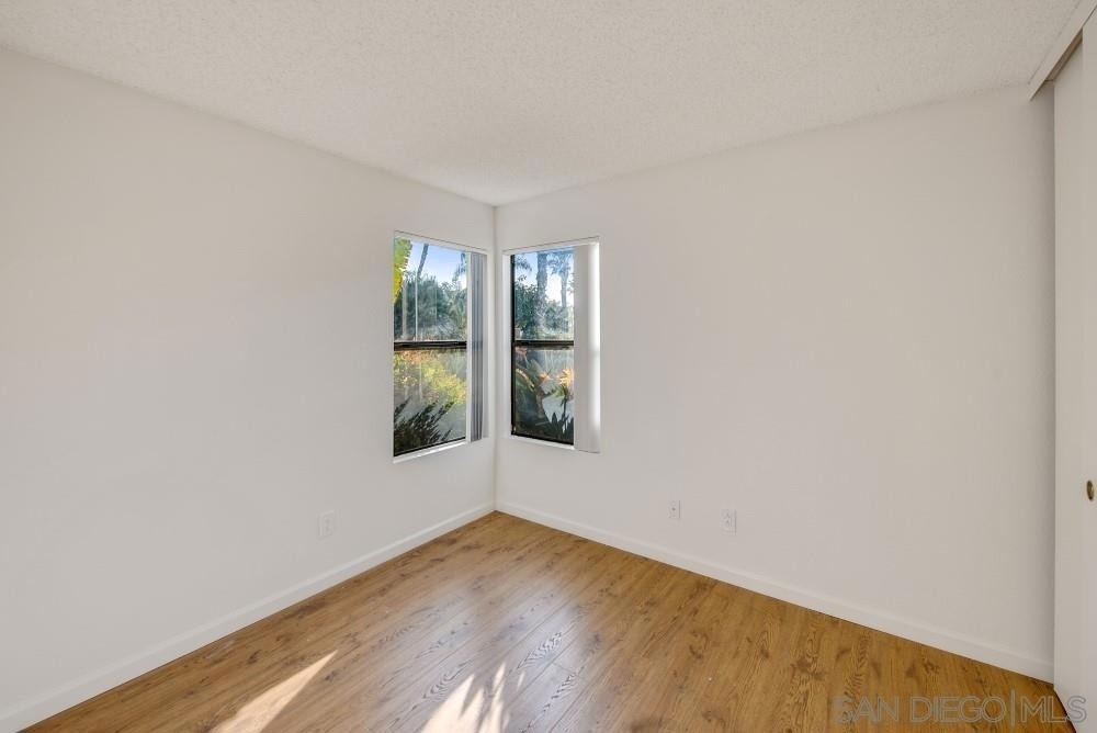 9489 Fairgrove Ln - Photo 13