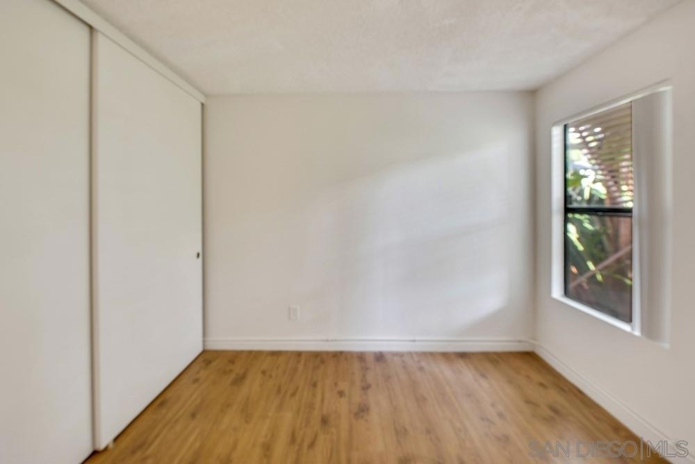 9489 Fairgrove Ln - Photo 18