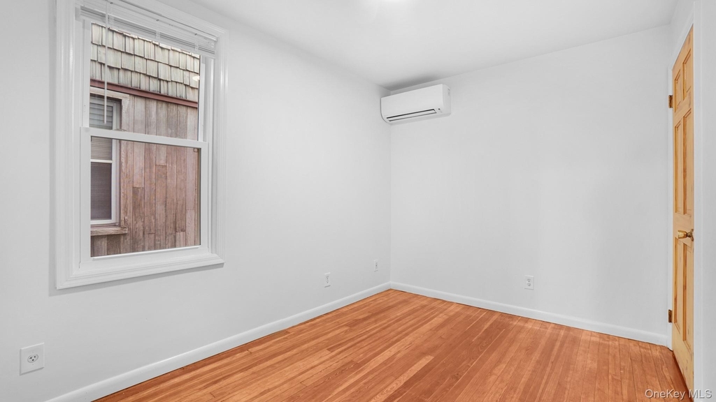 5256 73rd Street - Photo 6
