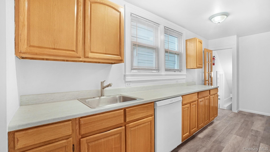 5256 73rd Street - Photo 10