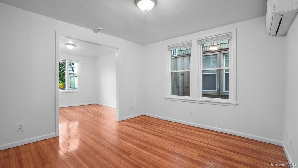5256 73rd Street - Photo 4