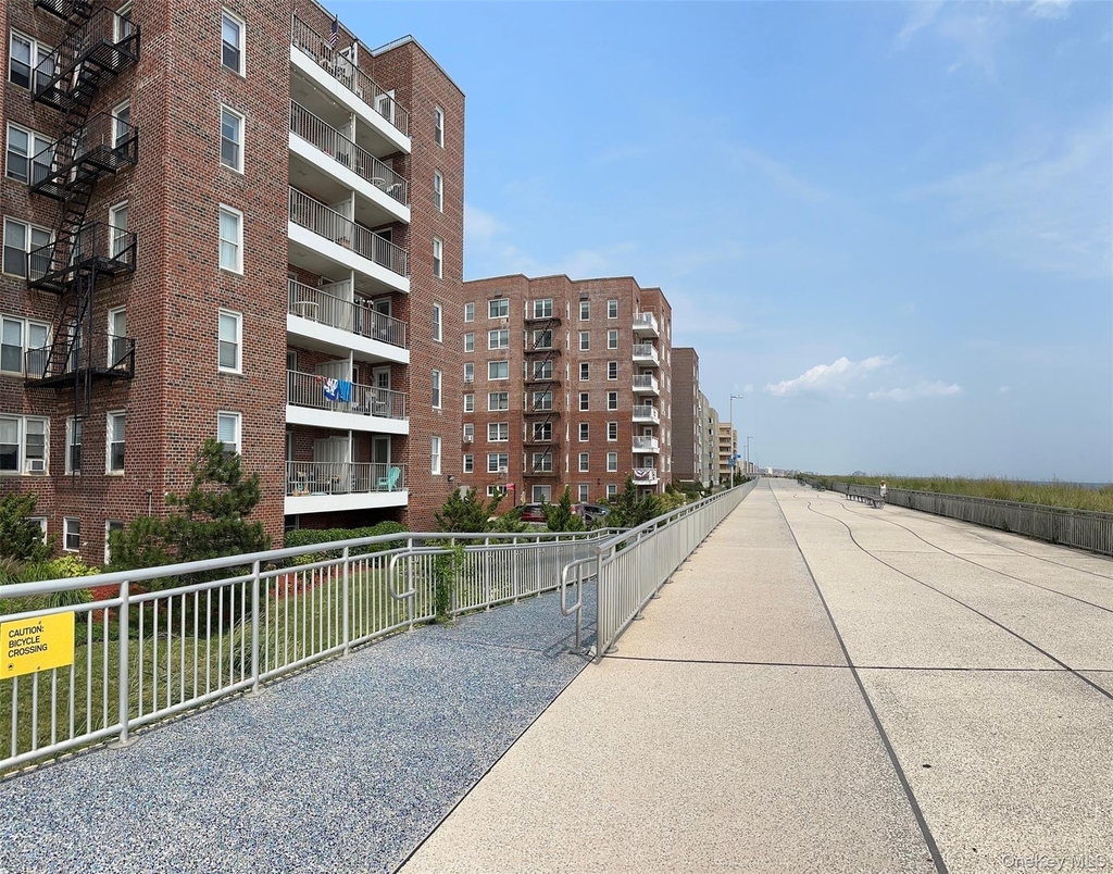 125 Beach 124th Street - Photo 6