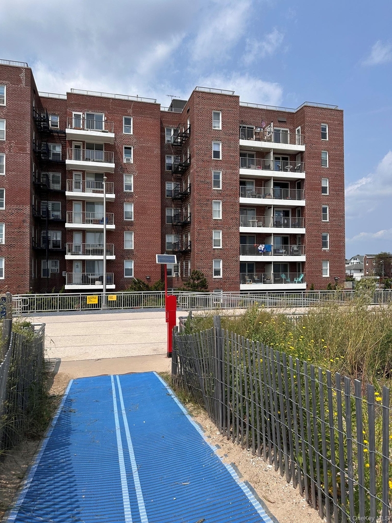 125 Beach 124th Street - Photo 8