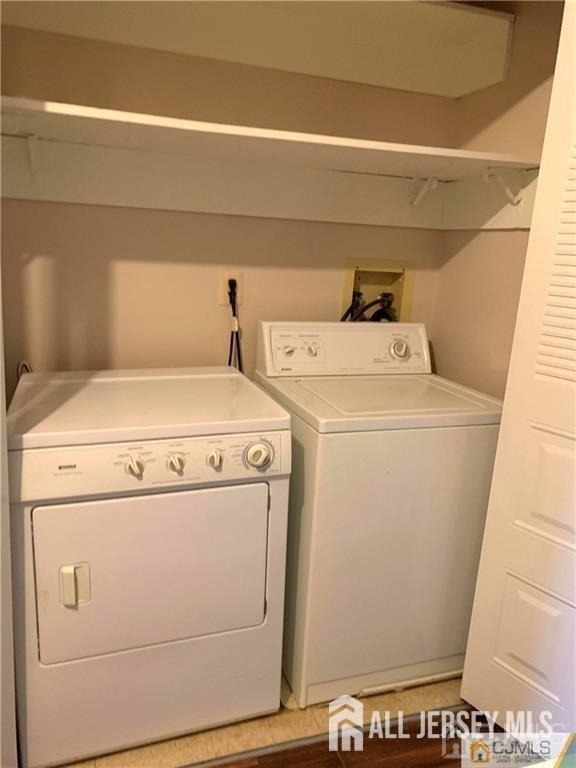 536 Manchester Court - Photo 11