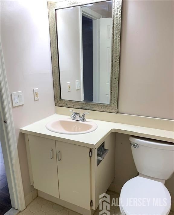 536 Manchester Court - Photo 8
