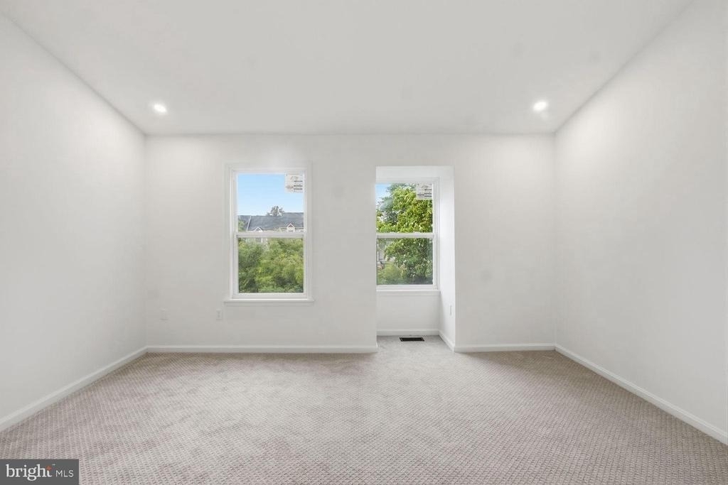 15387 Gatehouse Terrace - Photo 15