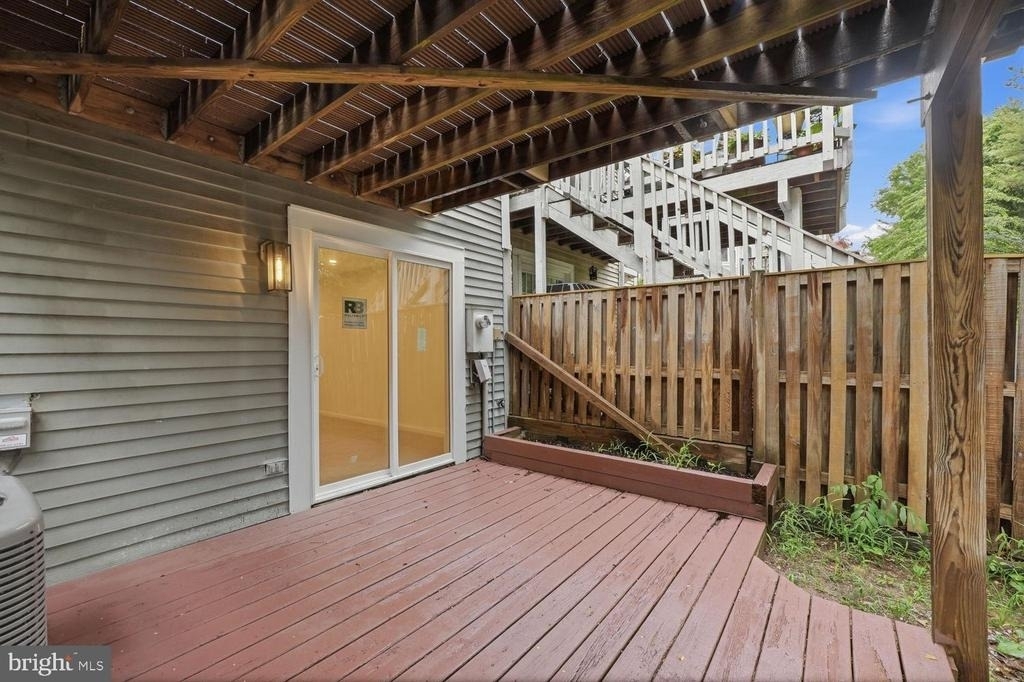 15387 Gatehouse Terrace - Photo 28