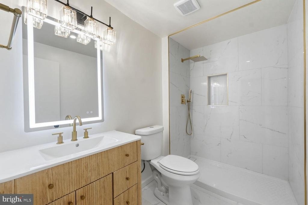15387 Gatehouse Terrace - Photo 17