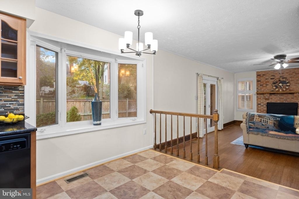 203 Markwood Drive - Photo 12