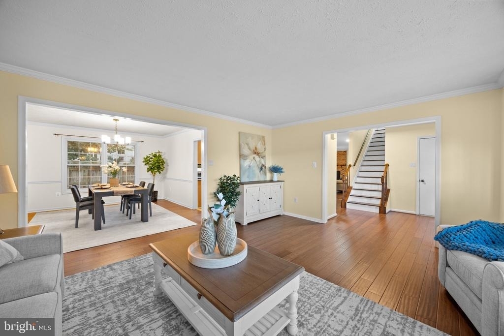 203 Markwood Drive - Photo 4