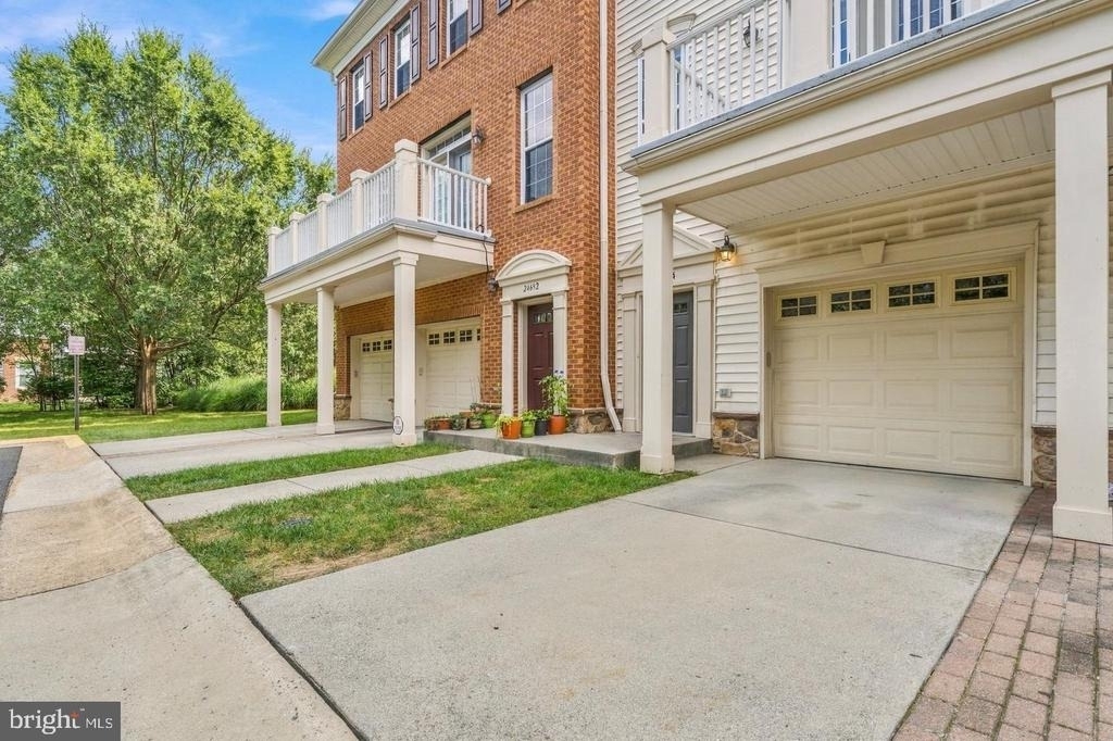 24634 Buttonbush Terrace - Photo 3