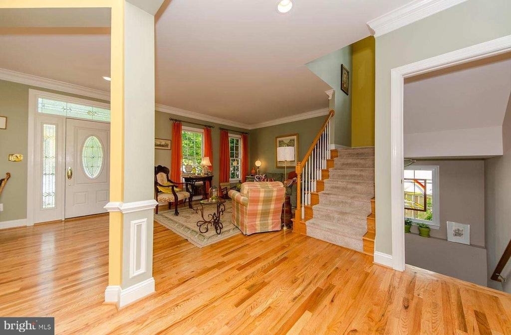 6030 22nd Street N - Photo 1