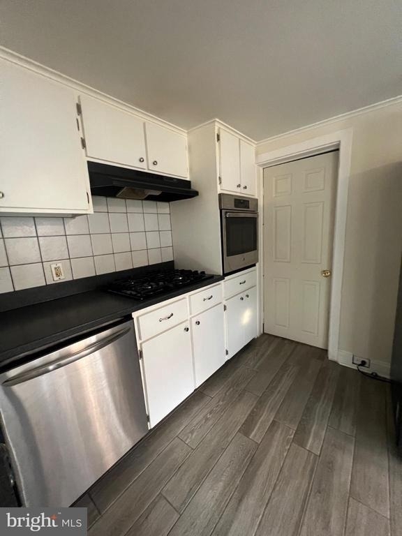 124 Dey Street - Photo 9