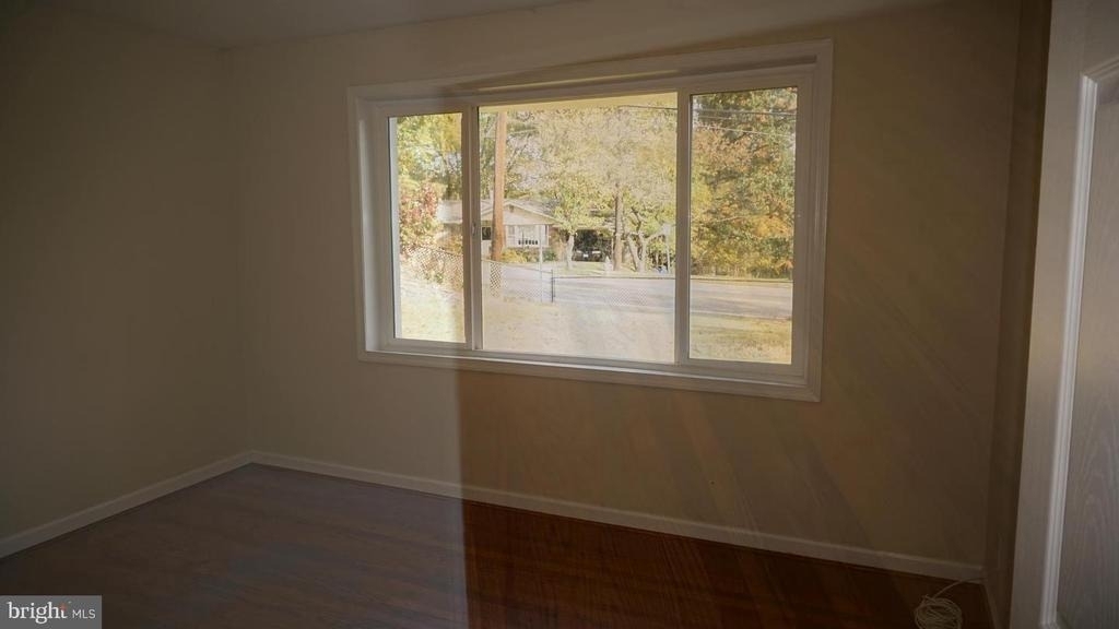 6620 Auburn Avenue - Photo 4