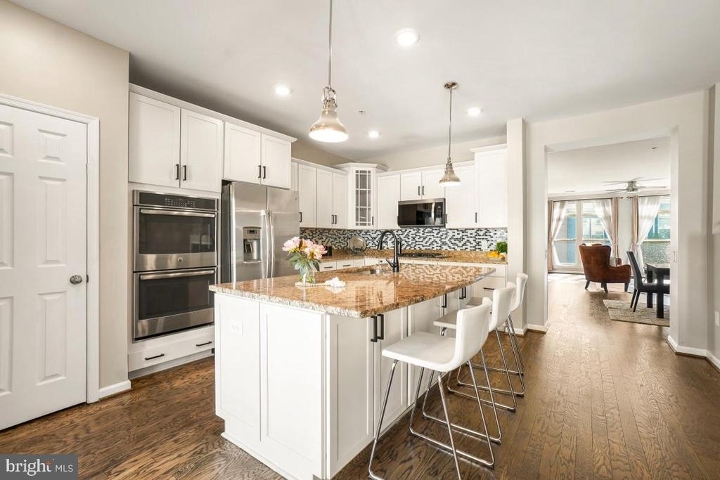 121 Copley Circle - Photo 19
