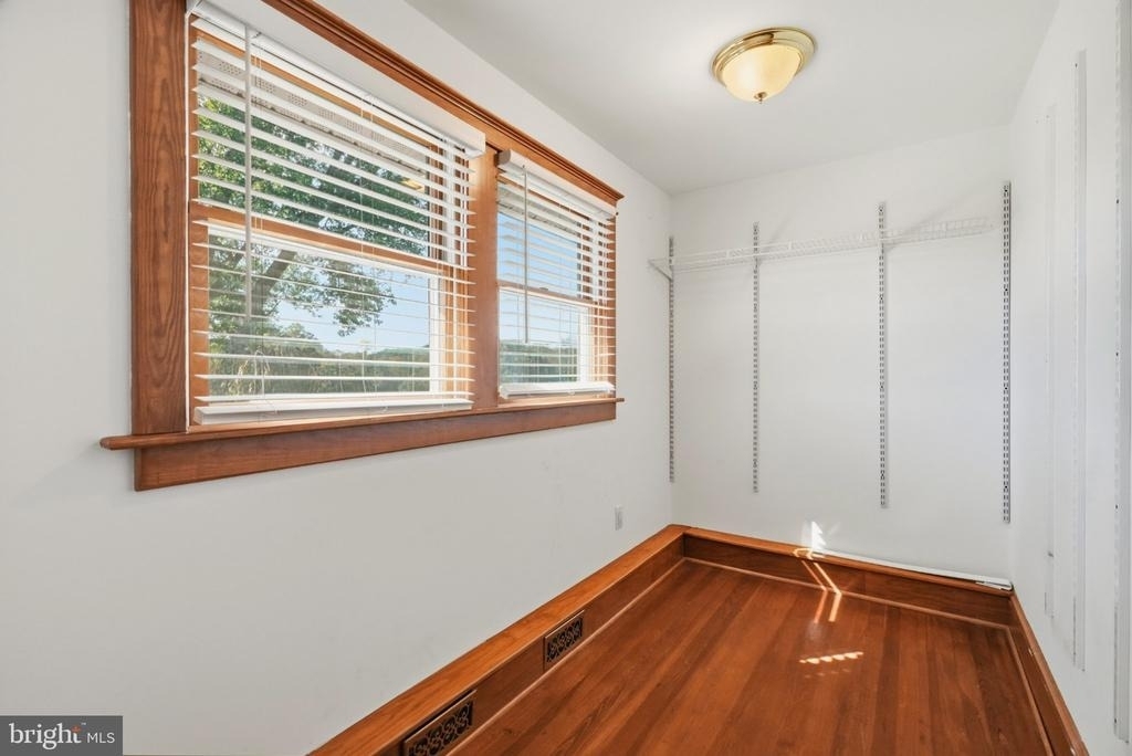 4762 Linthicum Road - Photo 23