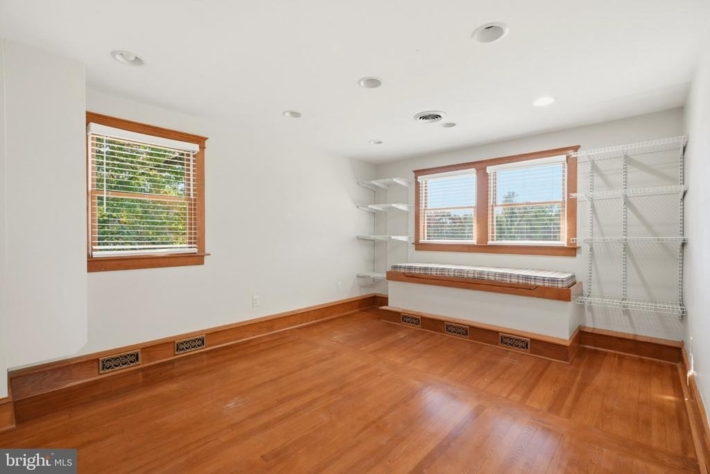 4762 Linthicum Road - Photo 22