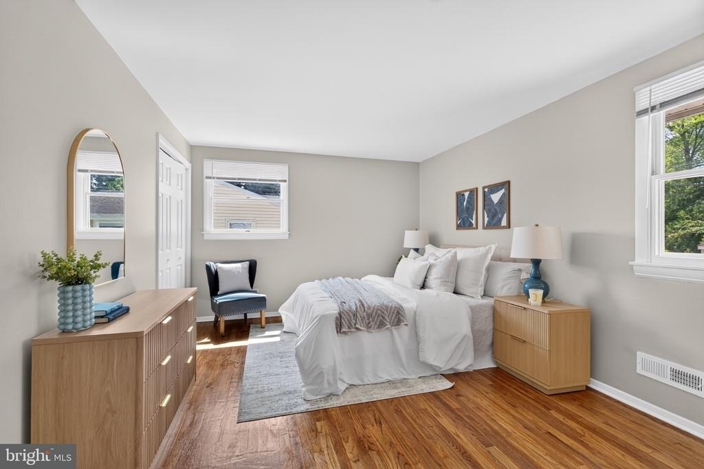2112 Folkstone Road - Photo 11