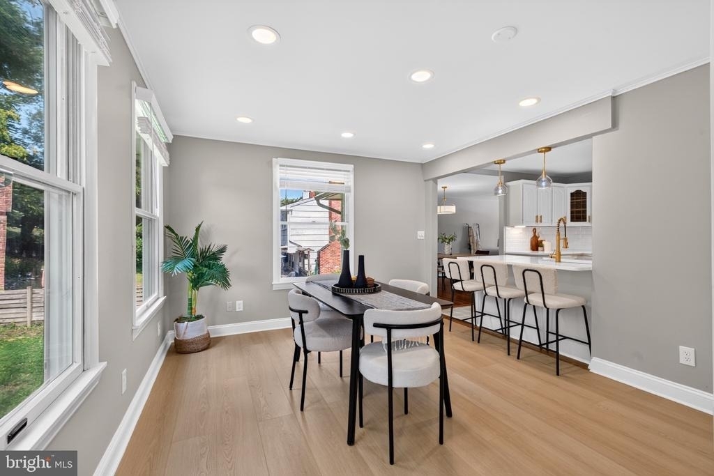 2112 Folkstone Road - Photo 9