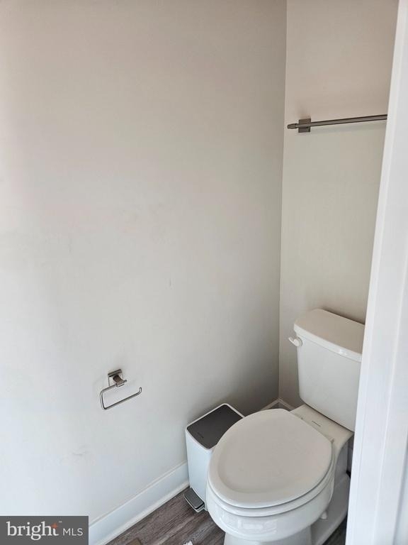 553 Levanna Lane - Photo 3