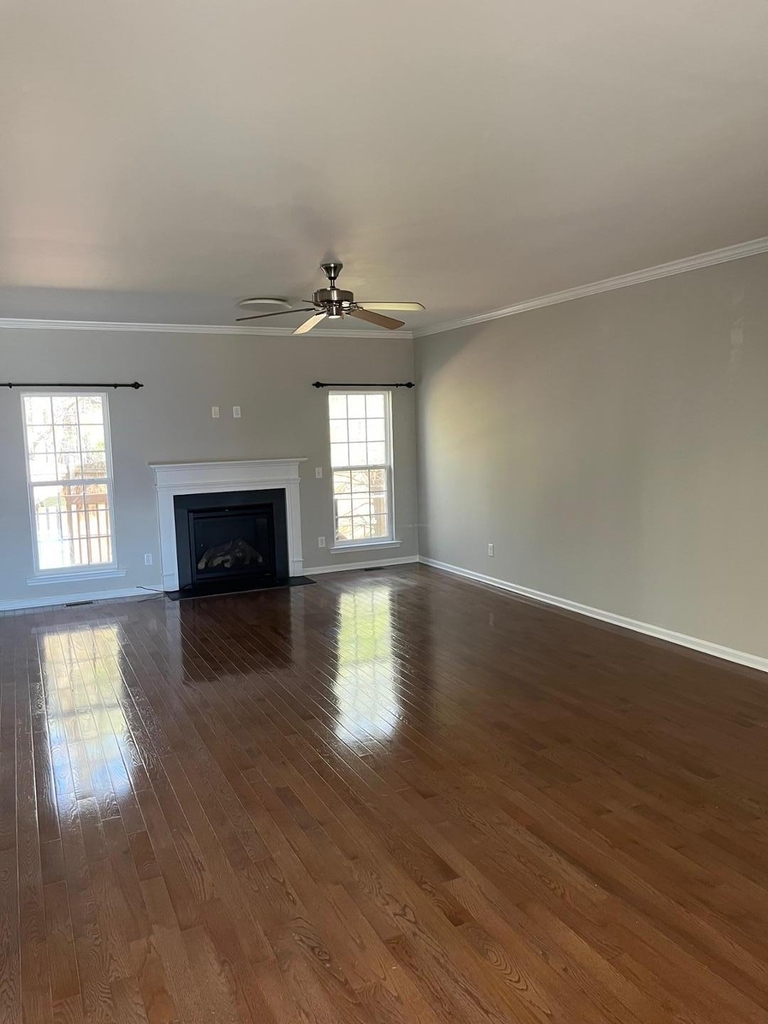 225 Mabley Place - Photo 14