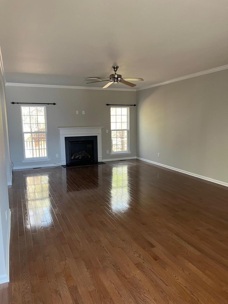 225 Mabley Place - Photo 13