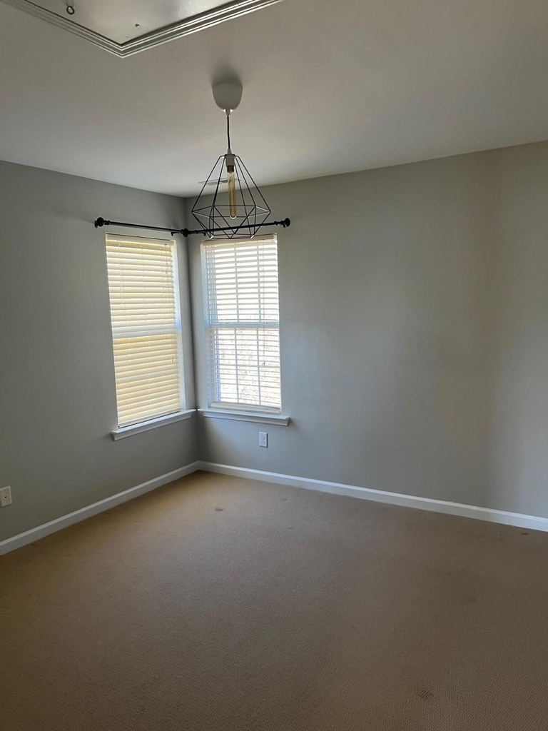 225 Mabley Place - Photo 30