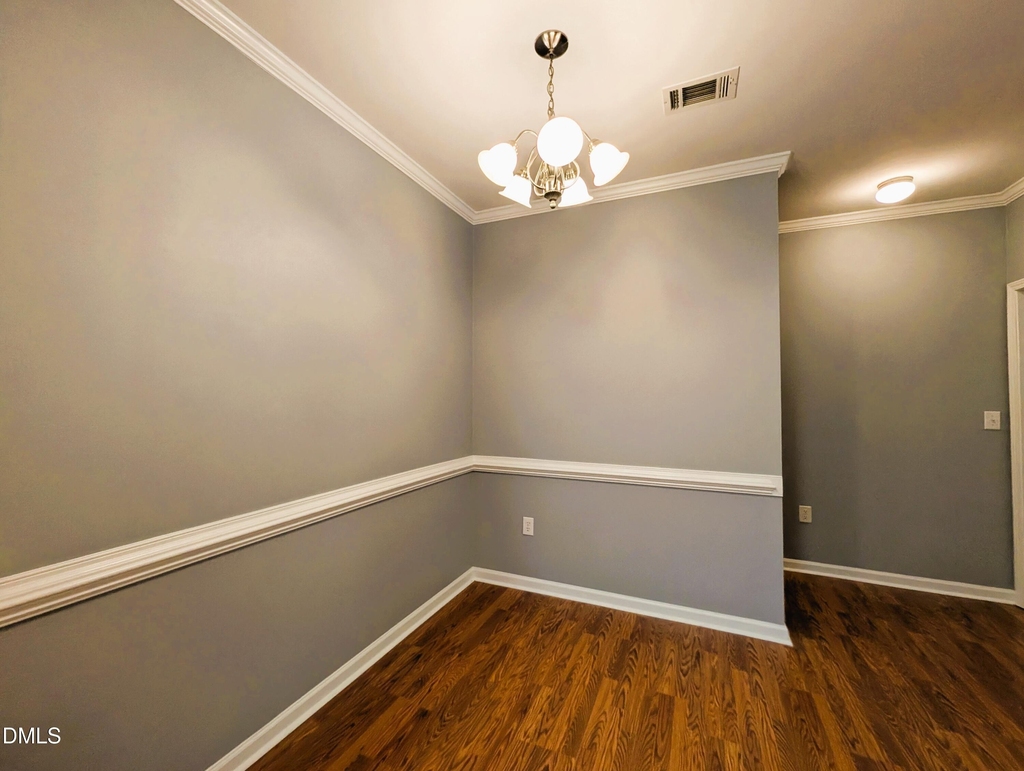 113 Fountain Springs Road - Photo 3