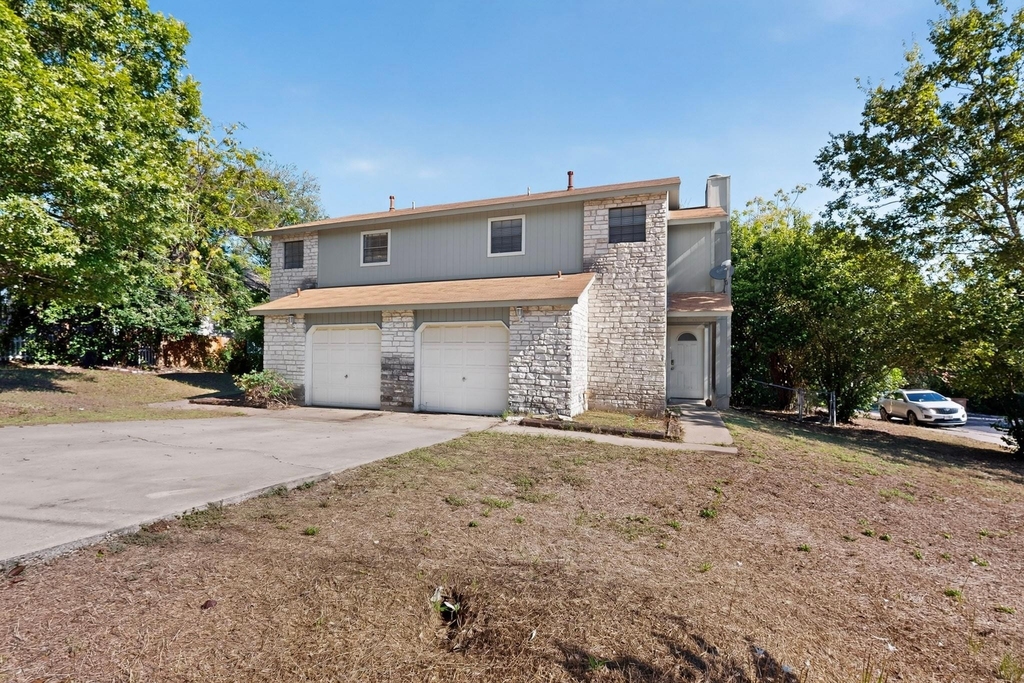 3312 Thomas Kincheon St - Photo 0
