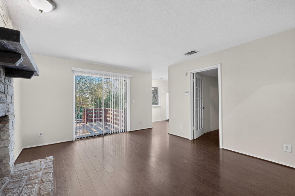 3312 Thomas Kincheon St - Photo 6