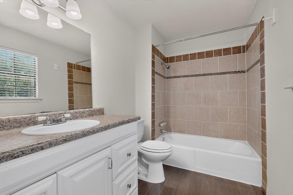 3312 Thomas Kincheon St - Photo 27