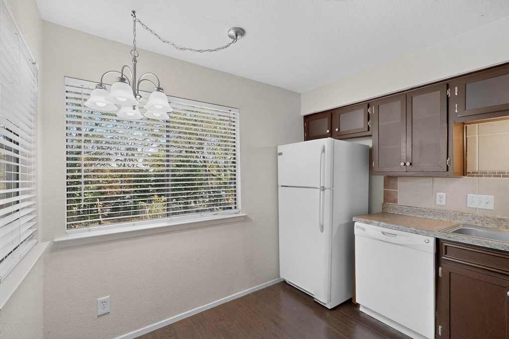 3312 Thomas Kincheon St - Photo 14