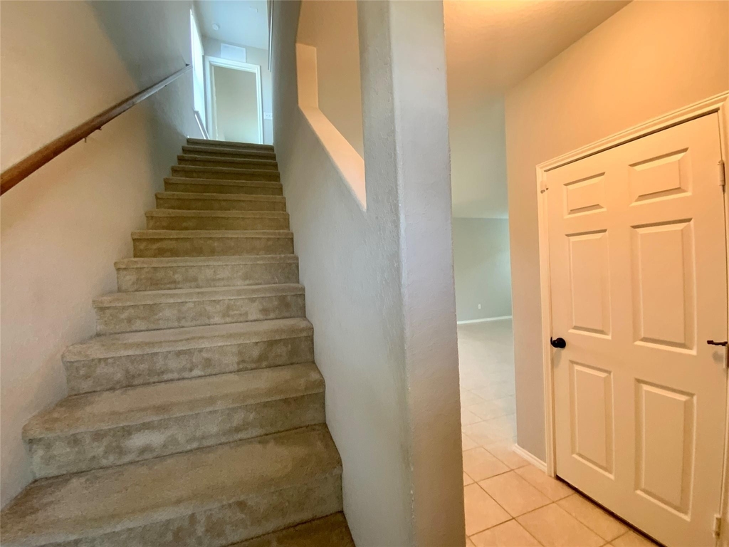 231 Elderberry - Photo 13