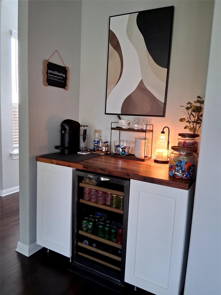 16004 Cessida St - Photo 11