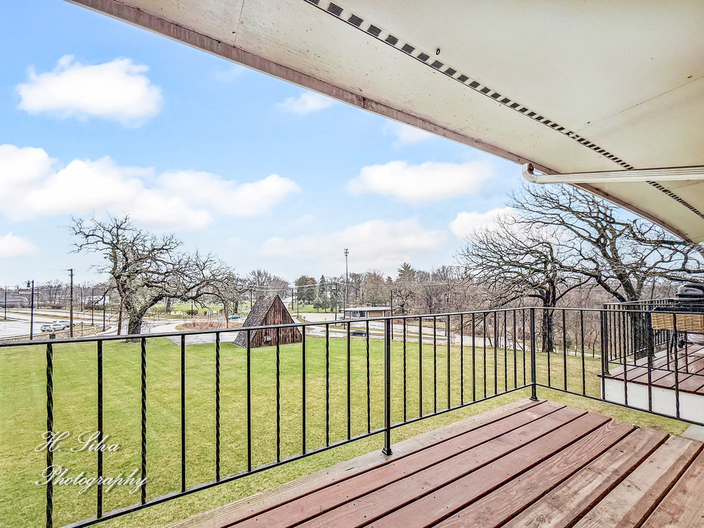 15 Arrowhead Drive - Photo 13