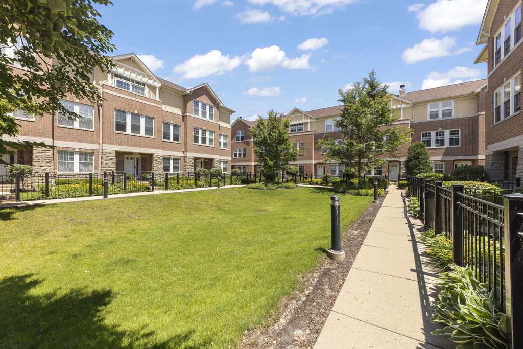 231 N West Street - Photo 20