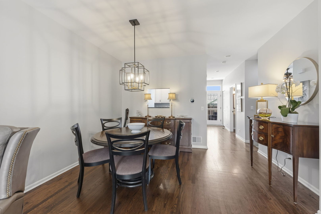 231 N West Street - Photo 9