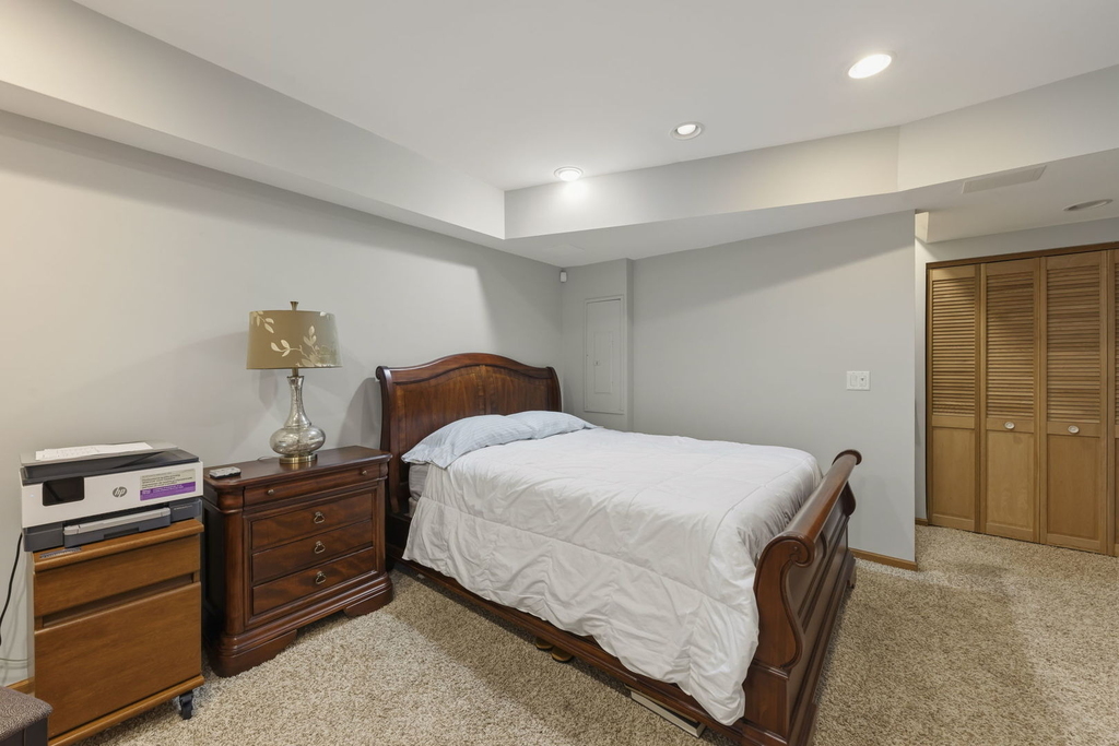 231 N West Street - Photo 17