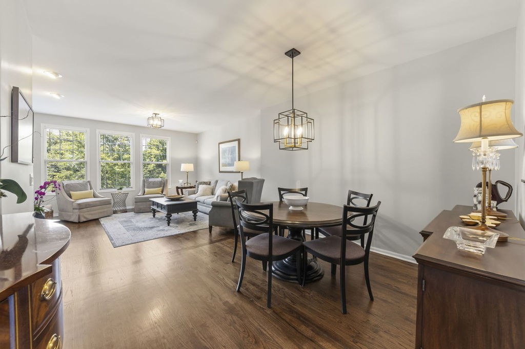 231 N West Street - Photo 8