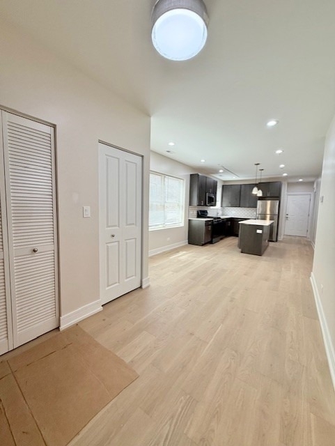 5852 N Artesian Avenue - Photo 2