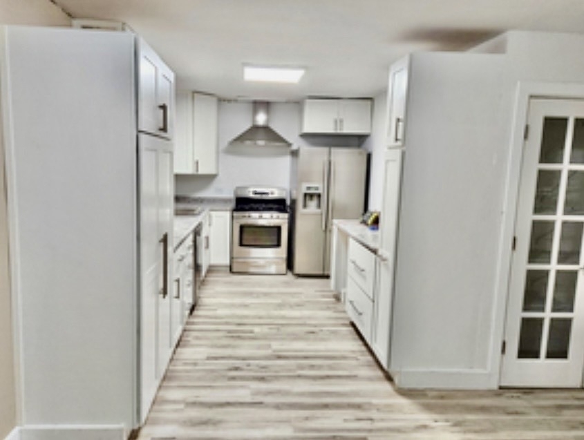 1019 Stratford Circle - Photo 3